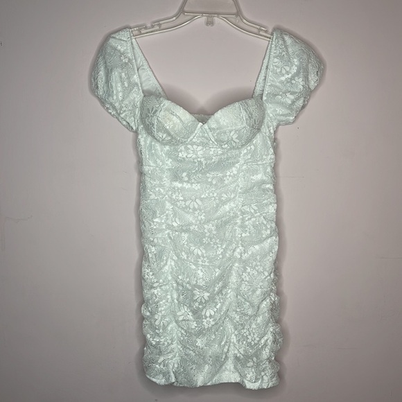 ❤️ WINDSOR White Dress Poofy sleeves Lace SIZE SMALL - Picture 2 of 9